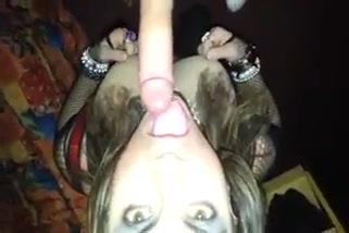 Брат смотрит как его член сосет сестра