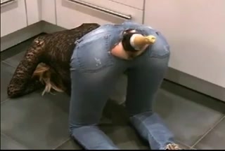 Фото №4 - Бутылка шампанского в жопе