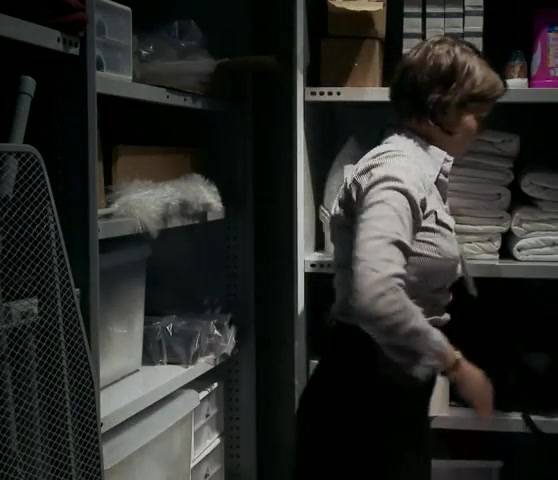 Фото №3 - Тетеньку средних лет трахнули в подсобном помещении