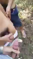 Фото №1 - Друг другу в рот по очереди онлайн видео