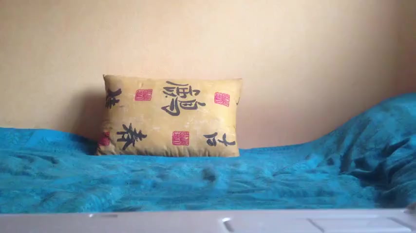 Фото №1 - Взрослая и горячая раздевается и показывает сексуальное взрослое тело голышом