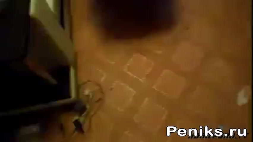 Фото №1 - Русская показывает спермы на языке после отсоса